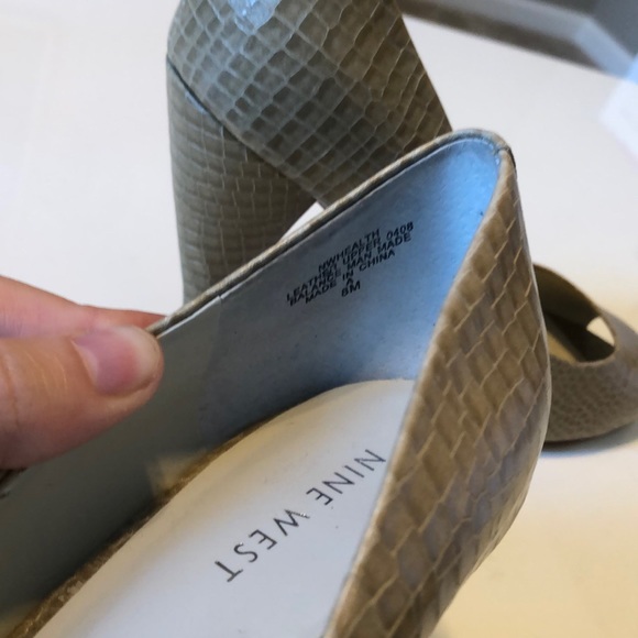 Nine West Taupe Snake Print Peep Toe Heel - Picture 5 of 8